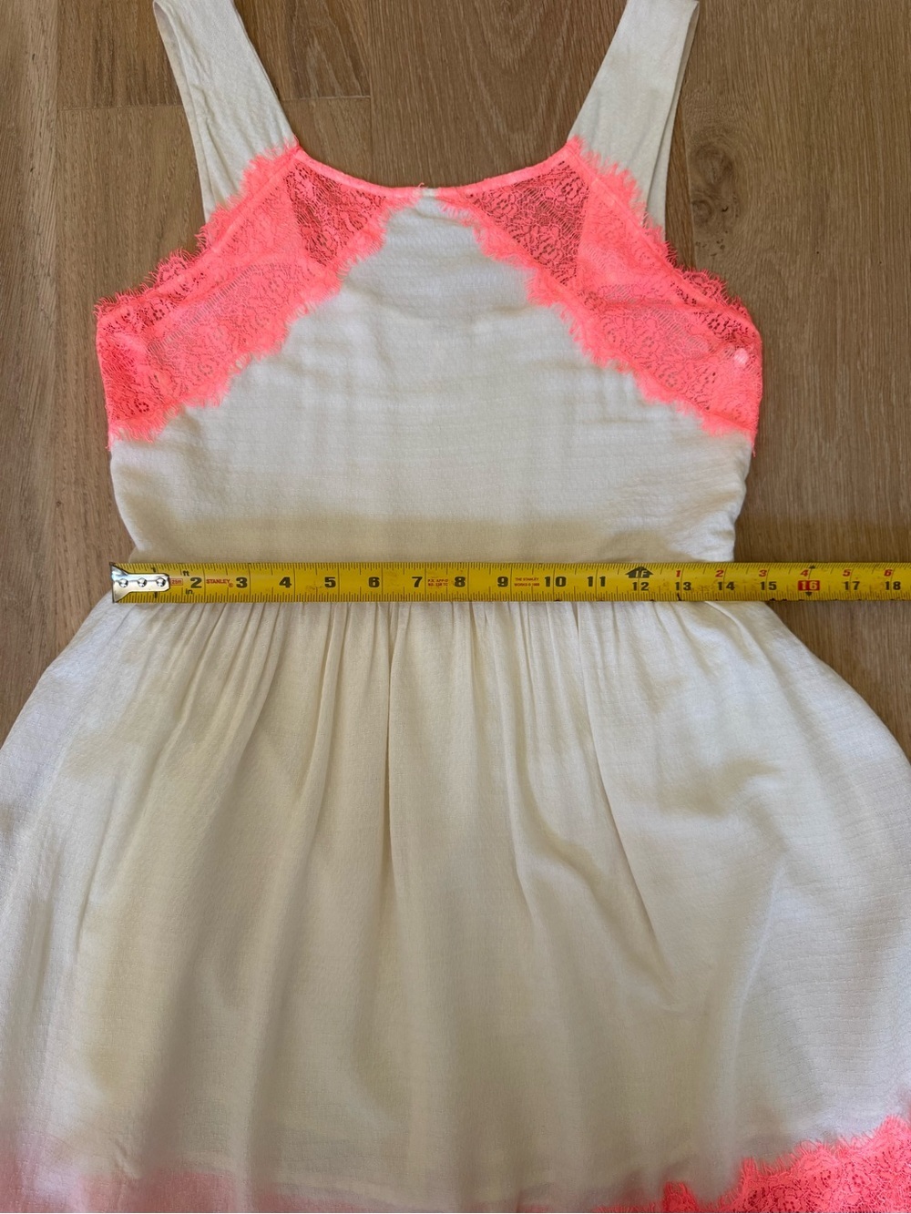 Women’s Free People Cream & Neon Coral Lace Trim Babydoll Dress Size 4 - Picture 5 of 8